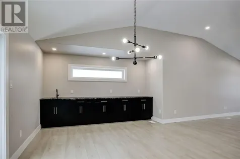 837 Moonrock Avenue Sudbury ON P3E 5Z5