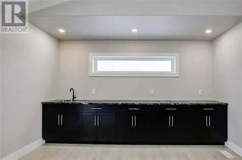 837 Moonrock Avenue Sudbury ON P3E 5Z5