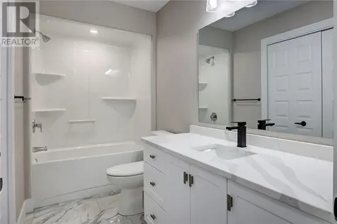 837 Moonrock Avenue Sudbury ON P3E 5Z5