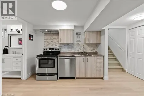 45 Catherine Street Fort Erie ON L2A 2G8
