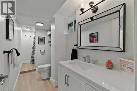 45 Catherine Street Fort Erie ON L2A 2G8