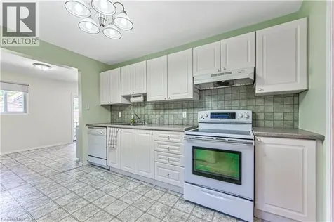 44 East 32nd Street Hamilton ON L8V 3R6