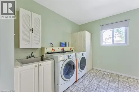 44 East 32nd Street Hamilton ON L8V 3R6