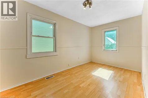 44 East 32nd Street Hamilton ON L8V 3R6