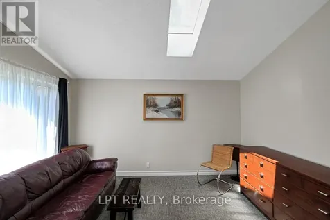 1772 Dunkirk Crescent Ottawa ON K1H 5T4