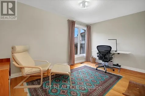 1772 Dunkirk Crescent Ottawa ON K1H 5T4