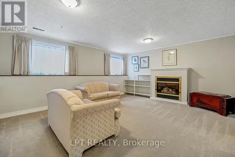 1772 Dunkirk Crescent Ottawa ON K1H 5T4