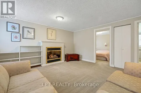 1772 Dunkirk Crescent Ottawa ON K1H 5T4