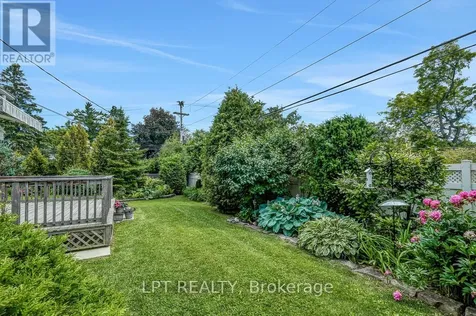1772 Dunkirk Crescent Ottawa ON K1H 5T4