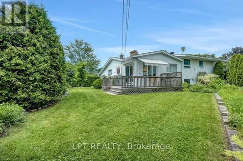 1772 Dunkirk Crescent Ottawa ON K1H 5T4