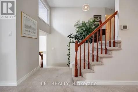 1772 Dunkirk Crescent Ottawa ON K1H 5T4