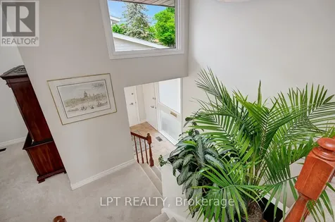1772 Dunkirk Crescent Ottawa ON K1H 5T4