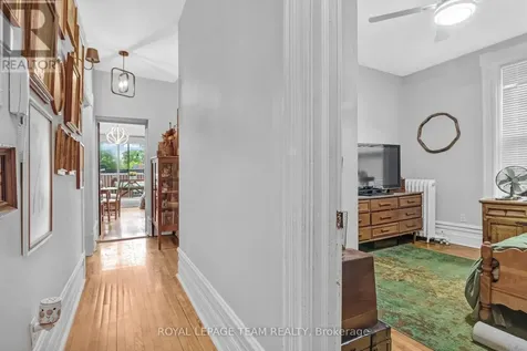 548 Maclaren Street Ottawa ON K1R 5K7