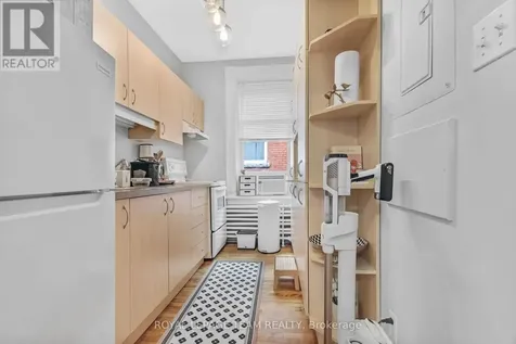 548 Maclaren Street Ottawa ON K1R 5K7