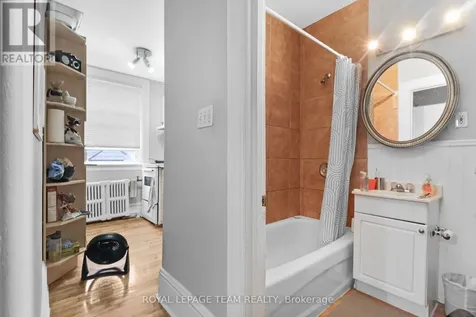 548 Maclaren Street Ottawa ON K1R 5K7