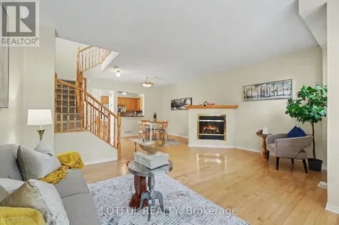 68 Metropole Private Ottawa ON K1Z 1G1