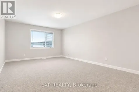 528 Lucent Street Russell ON K4R 0G3
