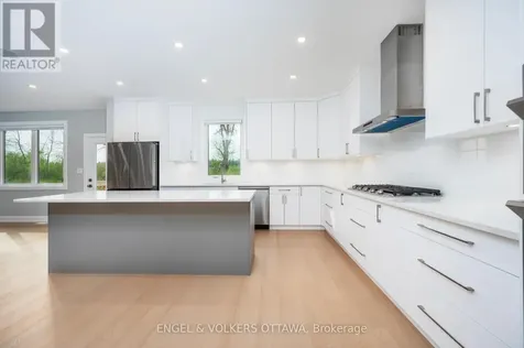 424 Ginger Crescent Ottawa ON K0A 2P0