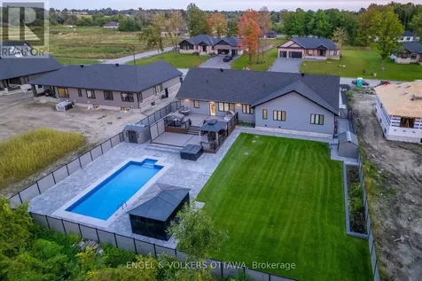 424 Ginger Crescent Ottawa ON K0A 2P0