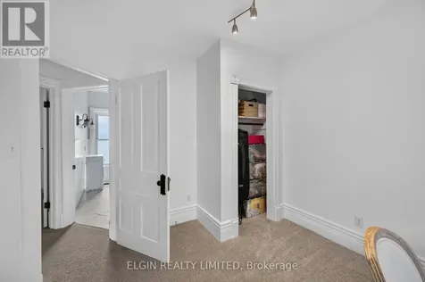 25 Locust Street St. Thomas ON N5R 2C2