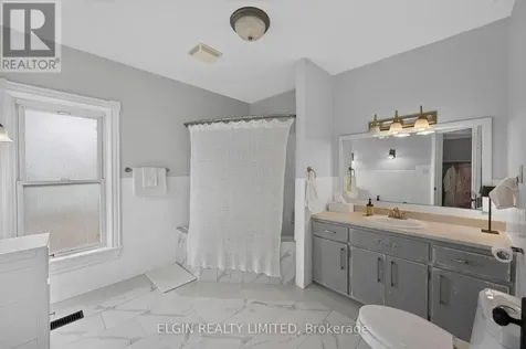 25 Locust Street St. Thomas ON N5R 2C2