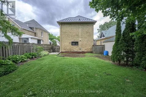 25 Locust Street St. Thomas ON N5R 2C2