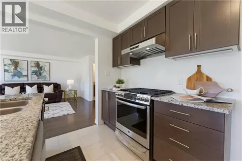 47 Newcastle Court Kitchener ON N2R 0G7
