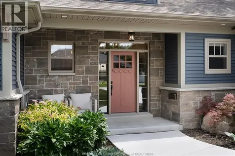 920 Erie Avenue West Kingsville ON N9Y 3E2