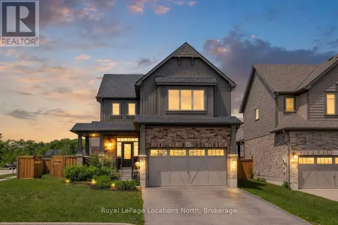 18 Bassett Street Collingwood ON L9Y 3B7