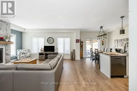 18 Bassett Street Collingwood ON L9Y 3B7