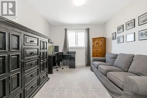 18 Bassett Street Collingwood ON L9Y 3B7