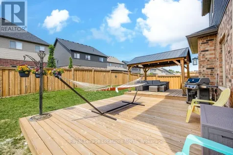 18 Bassett Street Collingwood ON L9Y 3B7