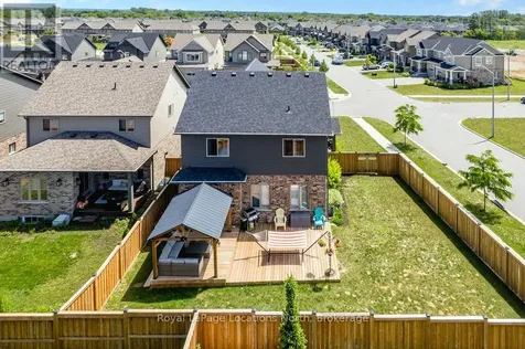 18 Bassett Street Collingwood ON L9Y 3B7