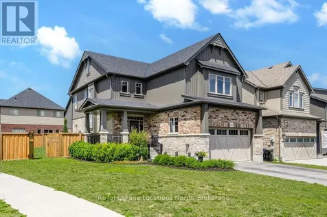 18 Bassett Street Collingwood ON L9Y 3B7