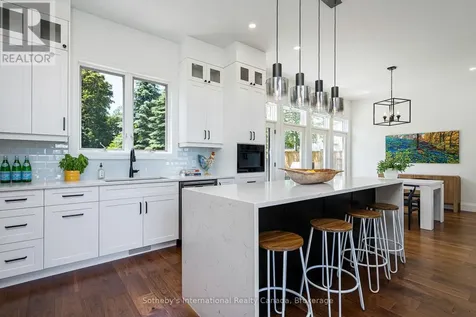 55 St Lawrence Street Collingwood ON L9Y 4Y3