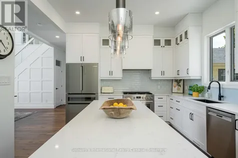 55 St Lawrence Street Collingwood ON L9Y 4Y3