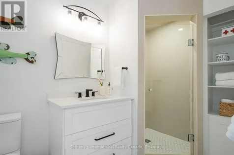 55 St Lawrence Street Collingwood ON L9Y 4Y3