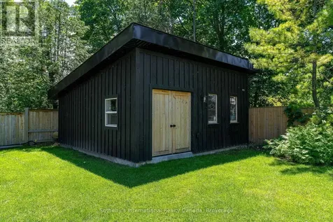55 St Lawrence Street Collingwood ON L9Y 4Y3