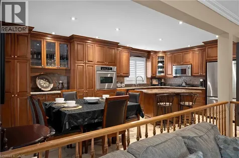 59 Randolf Court Hamilton ON L8W 2Z7