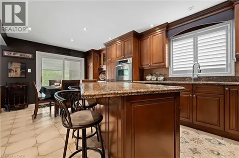 59 Randolf Court Hamilton ON L8W 2Z7