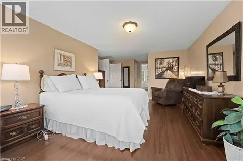 59 Randolf Court Hamilton ON L8W 2Z7