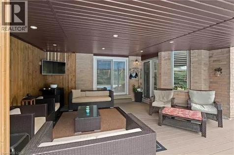 59 Randolf Court Hamilton ON L8W 2Z7