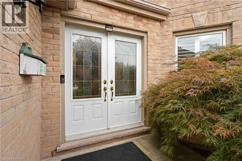 59 Randolf Court Hamilton ON L8W 2Z7