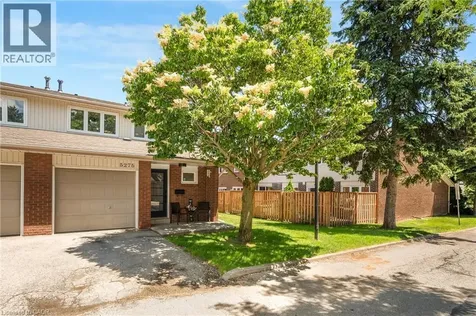 5275 Banting Court Burlington ON L7L 2Z4