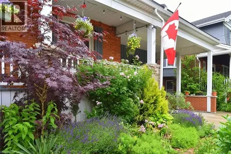 135 Alpine Avenue Hamilton ON L9A 1A7