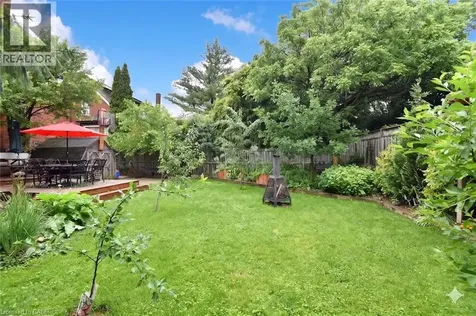 135 Alpine Avenue Hamilton ON L9A 1A7
