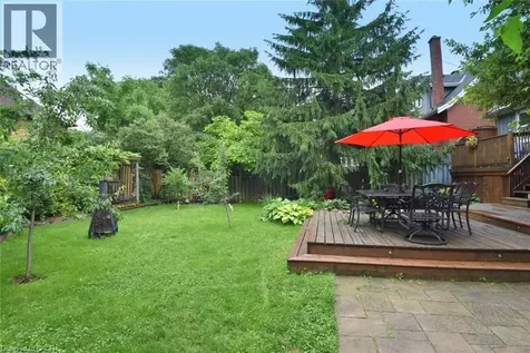 135 Alpine Avenue Hamilton ON L9A 1A7