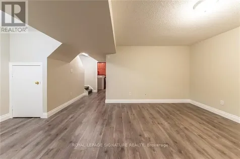426 Downsview Place Waterloo ON N2K 3T9