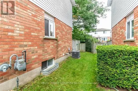 426 Downsview Place Waterloo ON N2K 3T9