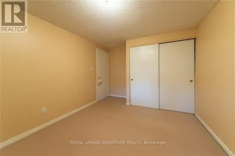 426 Downsview Place Waterloo ON N2K 3T9